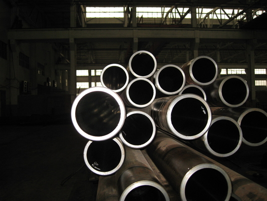 Tubi d'acciaio saldati trafilati a freddo EN10305-2 di precisione per i cilindri dell'olio