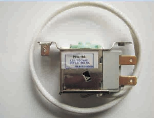 tipo termostati del contatto di 110-250V SPST del congelatore di serie di Saginomiya con 200000 il cerchio PFA-163