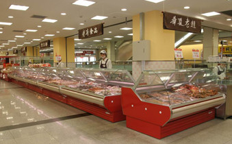 La ghiottoneria contro visualizza il compressore di Panasonic, attrezzatura di refrigerazione della ghiottoneria per la drogheria dell'alimento